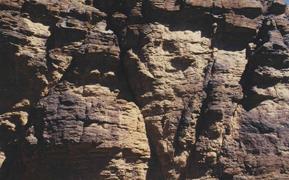 Angular unconformity of Saiq Fm. carbonates (Permian) overlying the Kharus Fm. dolomites (Proterozoic), Oman Mountains, North Oman.